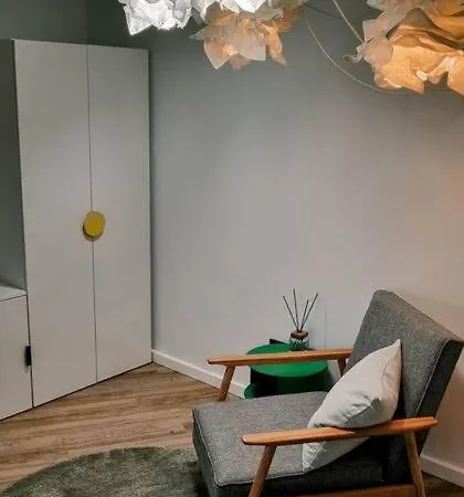 Industrial Style Loft Near Center